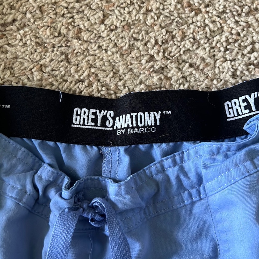 Greys anatomy scrubs